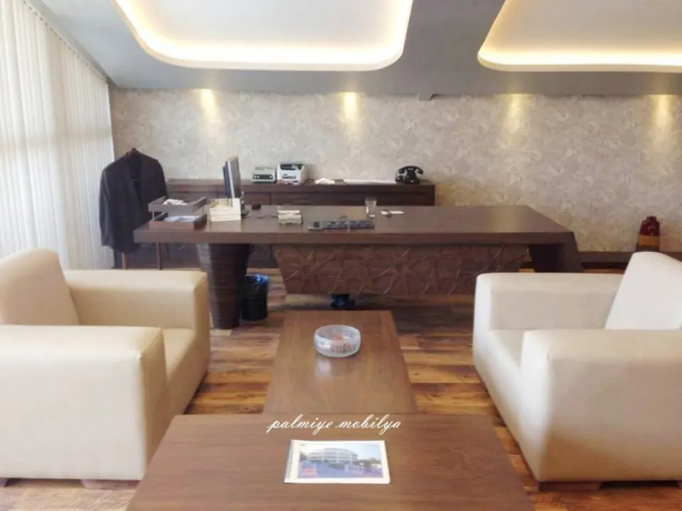 Ahşap Ofis Mobilyaları