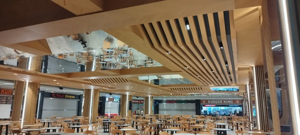 Mağaza & Restoran Ahşap Dekorasyonu